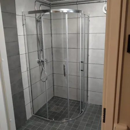 Paritalo Keskustan Laeheisyydessae *